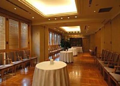 фото отеля Uraku Aoyama