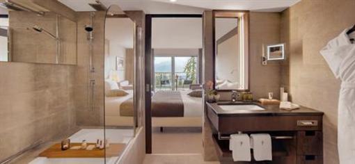 фото отеля Crans Ambassador Hotel