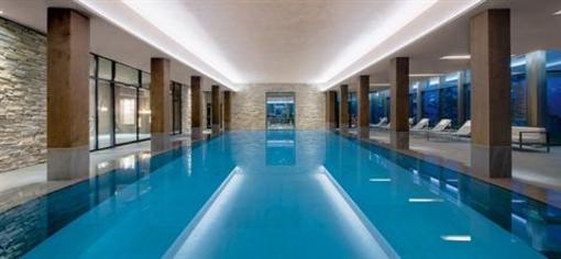 фото отеля Crans Ambassador Hotel