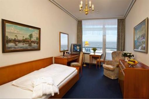 фото отеля Strandhotel Monbijou
