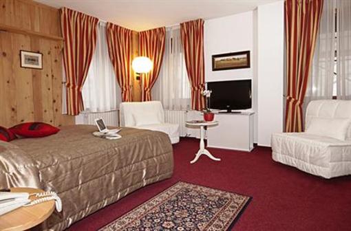 фото отеля Hotel Livigno
