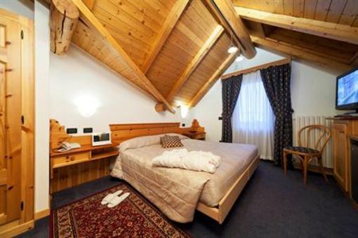 фото отеля Hotel Livigno