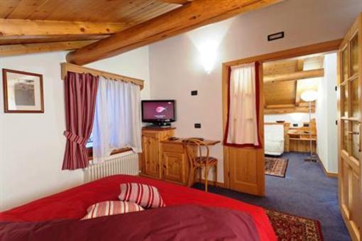 фото отеля Hotel Livigno