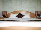 фото отеля Airport West Hotel