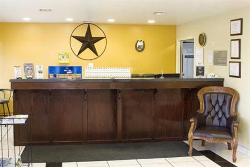 фото отеля Americas Best Value Inn & Suites Raymondville