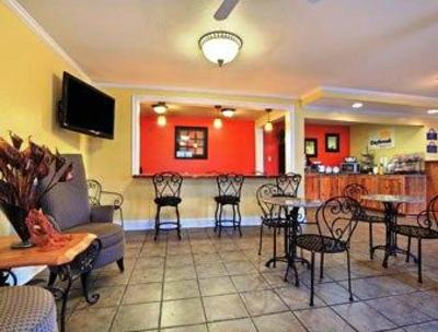 фото отеля Days Inn University Parkway Natchitoches