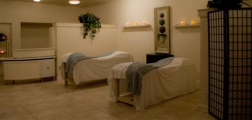 фото отеля The Springs Hotel & Spa