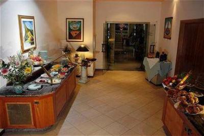 фото отеля Idea Hotel Pomezia