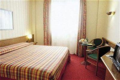 фото отеля Idea Hotel Pomezia