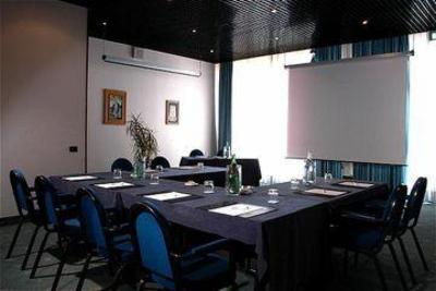 фото отеля Idea Hotel Pomezia
