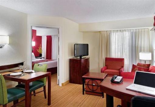 фото отеля Residence Inn North Fletcher Tampa