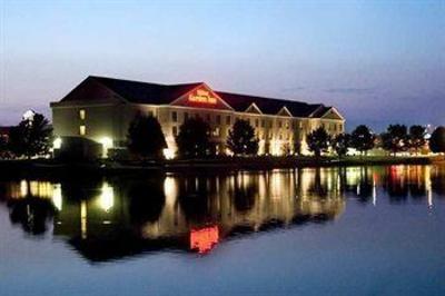 фото отеля Hilton Garden Inn Evansville
