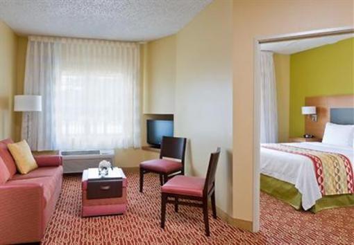 фото отеля TownePlace Suites Fort Worth Bedford