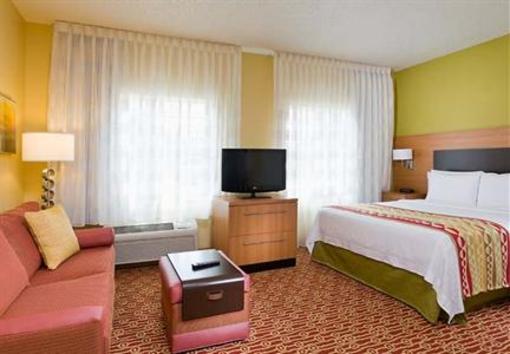 фото отеля TownePlace Suites Fort Worth Bedford