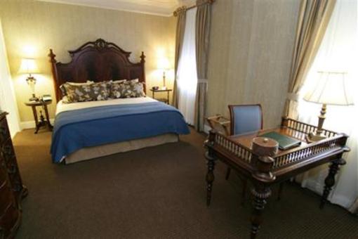 фото отеля Charley Creek Inn