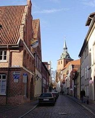 фото отеля Altstadt Gastehaus Drewes Wale