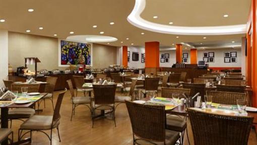 фото отеля Lemon Tree Hotel Aurangabad
