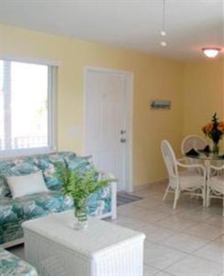 фото отеля Ocean Drive Villas Hollywood (Florida)