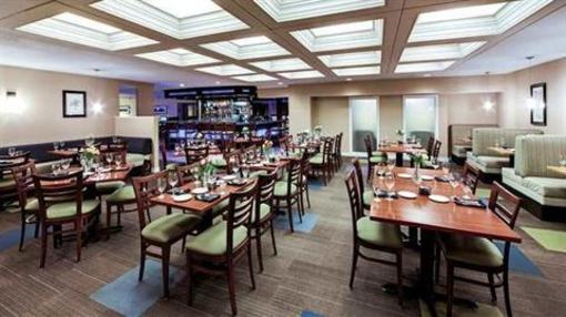 фото отеля DoubleTree by Hilton Hotel Portland ME