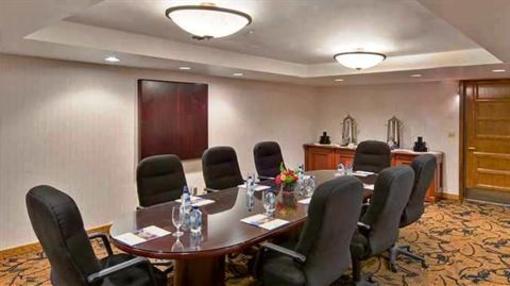 фото отеля DoubleTree by Hilton Hotel Portland ME