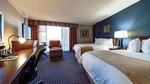 фото отеля DoubleTree by Hilton Hotel Portland ME