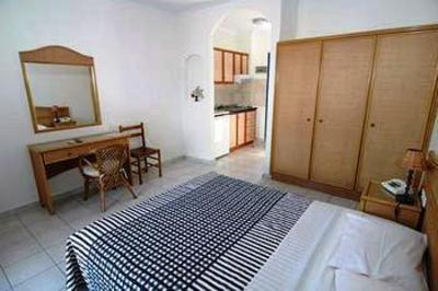 фото отеля Hotel Rodon Limenaria