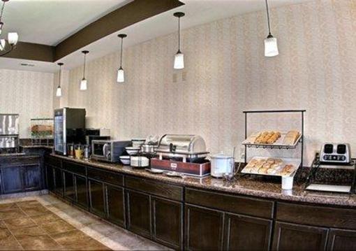 фото отеля Comfort Inn And Suites Lawrence