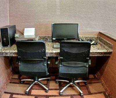 фото отеля Comfort Inn And Suites Lawrence