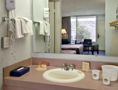 фото отеля Days Inn Gainesville