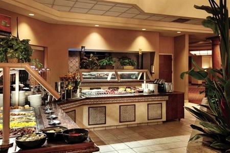 фото отеля Embassy Suites Hotel Charleston