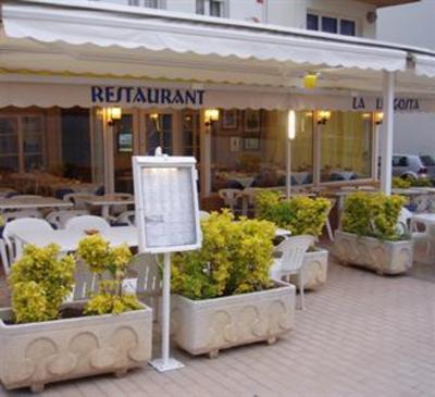 фото отеля Hostal La Llagosta