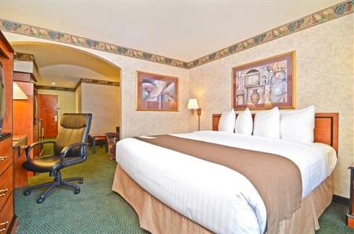 фото отеля Best Western Executive Inn and Suites Colorado Springs