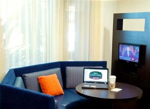 фото отеля Courtyard by Marriott Stockton