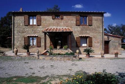 фото отеля Il Borgo Di San Valentino Sorano