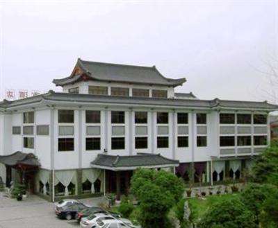 фото отеля Yangzhou Cuiyuan City Hotel