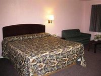 Pinn Road Inn & Suites