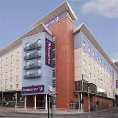 фото отеля Premier Inn Sheffield City Centre