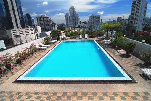 фото отеля Ruamchitt Plaza Hotel