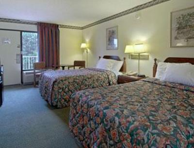 фото отеля Days Inn NE Jimmy Carter Blvd
