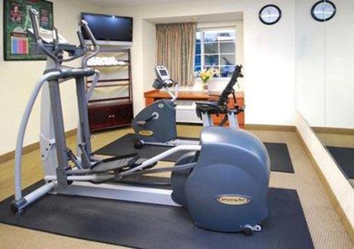 фото отеля Comfort Inn & Suites Airport Dulles-Gateway