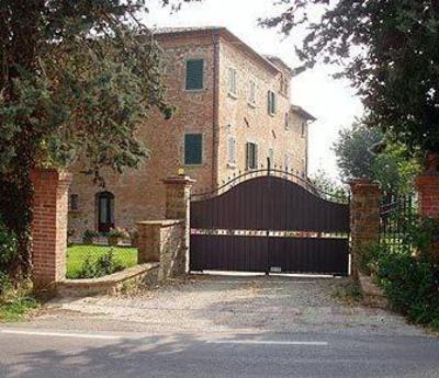 фото отеля Villa Scannagallo Apartments Foiano della Chiana