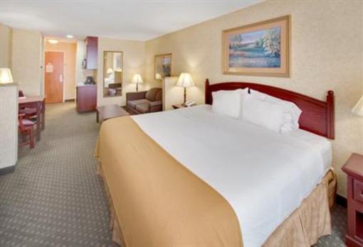 фото отеля Holiday Inn Express Bismarck