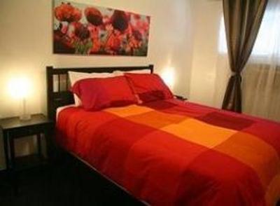 фото отеля Adventurer Allsuite Hotel