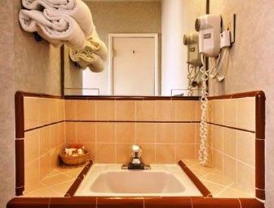 фото отеля Days Inn Santa Barbara