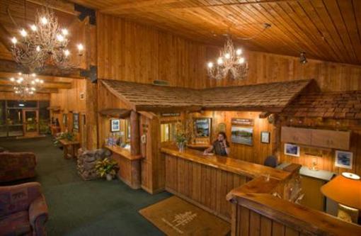 фото отеля Pines Resort and Conference Center