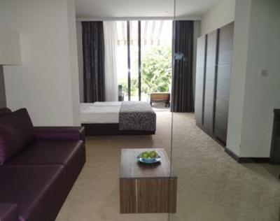 фото отеля Beach Hotel Split