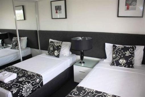 фото отеля Montego Sands Holiday Apartments Gold Coast