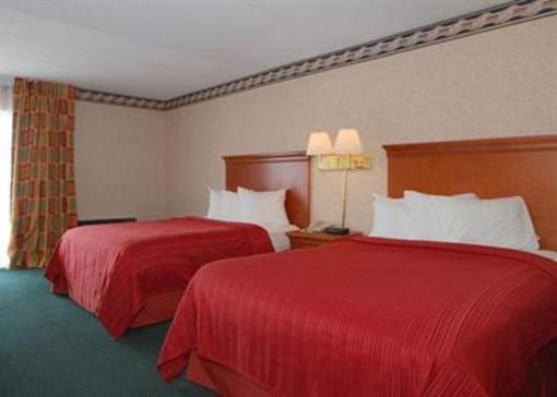 фото отеля Holiday Inn Express Hotel & Suites Harrison (Ohio)