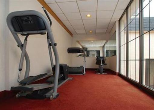 фото отеля Holiday Inn Express Hotel & Suites Harrison (Ohio)