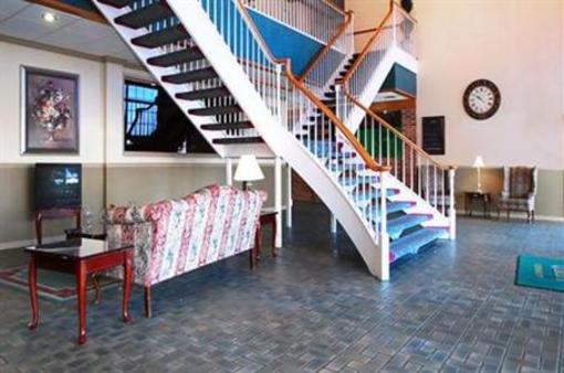фото отеля Holiday Inn Express Hotel & Suites Harrison (Ohio)